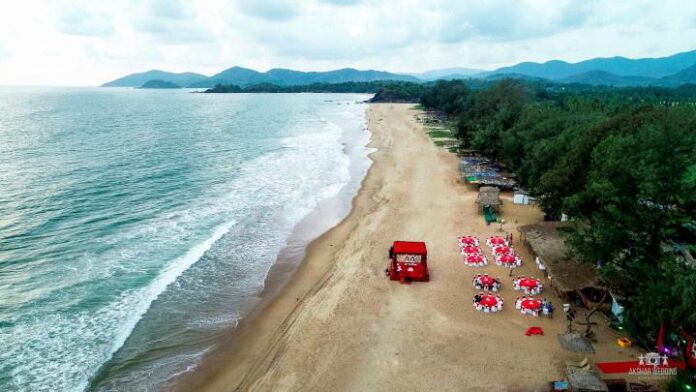 Aksa Beach in Mumbai