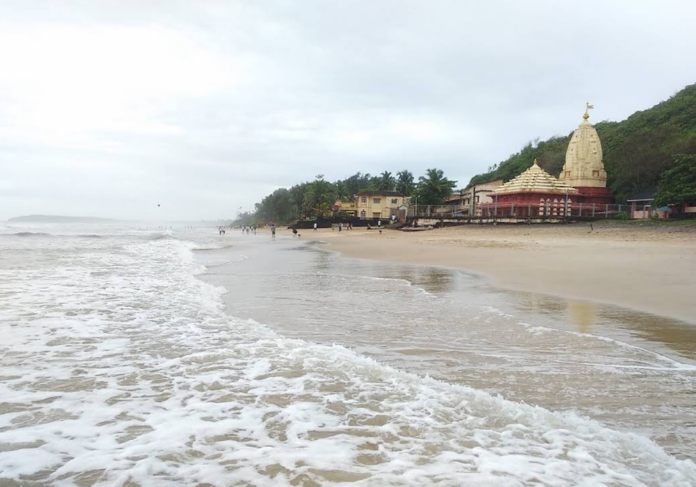 Ganpatipule Beach in Ratnagiri